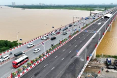 Cầu Vĩnh Tuy (giai đoạn 2) vừa được đưa vào vận hành. Ảnh: Lê Tiên