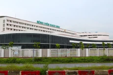 Dự án Bệnh viện Bạch Mai cơ sở 2 và Dự án Bệnh viện Việt Đức cơ sở 2 tại TP. Phủ Lý, tỉnh Hà Nam đang phải “đắp chiếu”. Ảnh: Lê Tiên