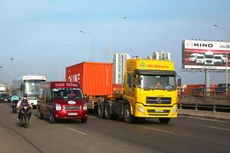 Bất cập trong quy định về phòng cháy chữa cháy; điều kiện trong lĩnh vực kinh doanh xăng dầu, kinh doanh vận tải… tạo thêm gánh nặng chi phí, ảnh hưởng đến cơ hội kinh doanh của doanh nghiệp. Ảnh: Tiên Giang