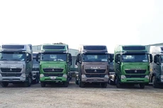 Một số bên có tài sản yêu cầu tổ chức đấu giá tài sản cung cấp bản chính hoặc bản sao có chứng thực hợp đồng dịch vụ đấu giá cùng loại với tài sản dự kiến đưa ra đấu giá. Ảnh minh họa: Nhã Chi