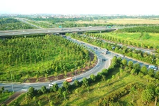 UBND TP. Hà Nội dự kiến khởi công 4 gói thầu xây lắp thuộc Dự án thành phần 2.1 của Dự án đường Vành đai 4 - Vùng Thủ đô Hà Nội trong tháng 6/2023. Ảnh: Lê Tiên