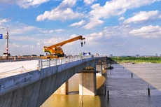 Giải ngân đầu tư công được đánh giá là động lực tăng trưởng hàng đầu trong thời gian tới. Ảnh: Trần Chiến