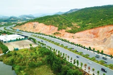 Đầu tư công là động lực quan trọng để tạo đột phá, thúc đẩy phục hồi và tăng trưởng kinh tế. Ảnh: Lê Tiên