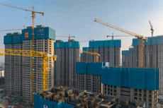 Theo một ước tính từ Gavekal Research, khoản nợ chưa thanh toán của các nhà phát triển bất động sản Trung Quốc có tổng trị giá 390 tỷ USD. Ảnh: Internet