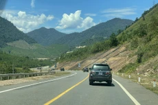 Hơn 3.000 tỷ đồng hoàn thiện cao tốc La Sơn - Túy Loan lên 4 làn xe