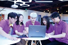 Xây dựng nguồn nhân lực Việt Nam chất lượng cao là giải pháp cốt lõi để nền kinh tế nước ta mạnh lên từ nội lực