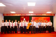 Chính thức chuyển giao Đảng bộ Công ty Nhiệt điện Hải Phòng về Đảng bộ Tập đoàn Điện lực Việt Nam