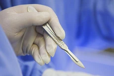 Việc lấy báo giá TTBYT dựa trên tính năng, cấu hình kỹ thuật theo yêu cầu chuyên môn đã được Hội đồng khoa học xác định được kỳ vọng sẽ khắc phục được tình trạng mua sắm TTBYT giá rẻ nhưng chất lượng kém. Ảnh chỉ mang tính minh họa: Internet