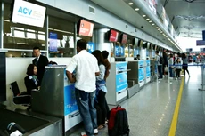 Quý II/2023, doanh thu của Tổng công ty Cảng hàng không Việt Nam đạt 4.945 tỷ đồng, tăng mạnh so với con số 3.445 tỷ đồng cùng kỳ năm 2022. Ảnh: Lê Tiên