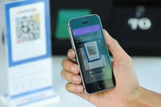 Tính đến tháng 6/2023, lượng tiền giao dịch thanh toán chuyển khoản bình quân tăng 52,35% so với năm 2022. Ảnh: Tiên Giang