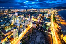 Những dự án hạ tầng giao thông trọng điểm sẽ mở cánh cửa phát triển cho khu vực miền Trung - Tây Nguyên. Ảnh: Lê Tiên