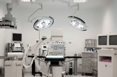 Hết vật tư - thiết bị y tế, bệnh viện cần “cấp cứu” khẩn cấp 