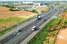 8 dự án thành phần cao tốc Bắc - Nam phía Đông đầu tư hoàn toàn bằng ngân sách nhà nước sẽ hoàn thành từ cuối tháng 12/2021 đến đầu năm 2023. Ảnh: Song Lê