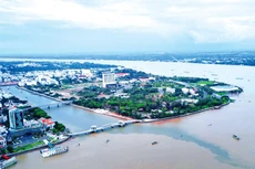 Số liệu thống kê là nguồn tài nguyên quý giá với quyết sách của các nhà hoạch định chính sách phát triển kinh tế - xã hội. Ảnh: Lê Tiên