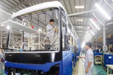 Nghị quyết về Kế hoạch cơ cấu lại nền kinh tế giai đoạn 2021 - 2025 đặt mục tiêu đến năm 2025 tỷ trọng đóng góp của khu vực kinh tế tư nhân vào GDP khoảng 55%. Ảnh: Lê Tiên