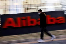 Vốn hóa của Alibaba giảm hơn 50% sau một năm - Ảnh: Reuters
