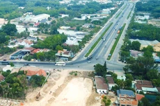 Việc sớm triển khai Dự án thành phần 1A, đoạn Tân Vạn - Nhơn Trạch (giai đoạn 1) sẽ góp phần đẩy nhanh tiến độ Dự án Đường Vành đai 3 TP.HCM. Ảnh: Song Lê