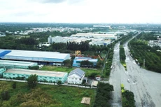 Báo cáo về tình hình xây dựng và phát triển các khu công nghiệp, khu kinh tế ven biển 2021 sẽ thông tin về việc thu hút đầu tư và sản xuất, kinh doanh tại các khu vực này. Ảnh: Nhã Chi