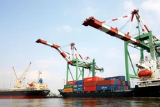 Cán cân thương mại hàng hóa tháng 10/2021 ước tính xuất siêu 1,1 tỷ USD. Ảnh: Lê Tiên
