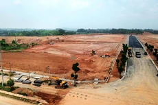 Bước công bố danh mục dự án kết hợp đánh giá sơ bộ năng lực, kinh nghiệm có mục tiêu chính là công khai, minh bạch thông tin dự án, mời gọi nhà đầu tư có tiềm lực quan tâm đến dự án đăng ký thực hiện