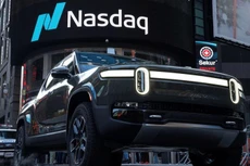 Startup xe điện Rivian của Mỹ huy động được gần 12 tỷ USD khi IPO trên sàn Nasdaq - Ảnh: FT