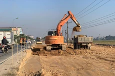 Mức phạt tối đa với vi phạm hành chính trong lĩnh vực đầu tư, đấu thầu là 300 triệu đồng, đăng ký doanh nghiệp là 100 triệu đồng và quy hoạch là 500 triệu đồng. Ảnh: Lê Tiên