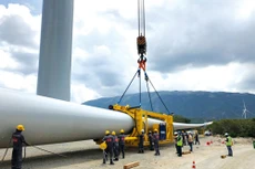 Cần xây dựng những chính sách thống nhất, ổn định để nhà đầu tư yên tâm rót vốn vào phát triển hạ tầng. Ảnh: Bùi Văn Thịnh