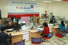 Nhiều ngân hàng lớn có tỷ lệ nợ xấu tăng. Ảnh: Tiên Giang