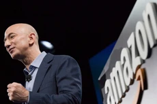 Tài sản của Jeff Bezos cao hơn vốn hóa của nhiều tập đoàn lớn nước Mỹ