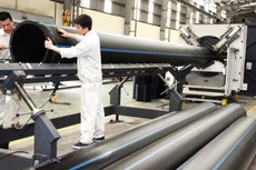 Khoản trích lập dự phòng phải thu là một trong những nguyên nhân làm giảm lợi nhuận của Công ty CP Nhựa Thiếu niên Tiền Phong. Ảnh: Trần Kỳ