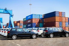 THACO xuất khẩu thêm 80 xe du lịch Kia Grand Carnival sang Thái Lan