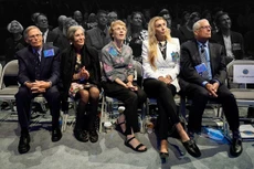 Bất chấp Covid-19, gia tộc giàu nhất thế giới vẫn "ăn nên làm ra"