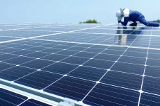 Tính đến tháng 6/2020, 25 dự án năng lượng tái tạo tại Ninh Thuận với tổng công suất 1.556,55 MW đã được hòa điện lưới quốc gia. Ảnh: Lê Tiên