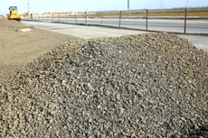 Gói thầu DN-Cw-01 thuộc Dự án Hỗ trợ phát triển khu vực biên
giới - Tiểu dự án tỉnh Đắk Nông, sử dụng vốn vay của Ngân hàng Phát triển châu
Á. Ảnh: Tiên Giang