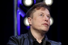 Cổ phiếu Tesla phục hồi sau phiên lao dốc lịch sử