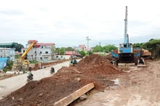 Từ tháng 11/2016 đến nay, Công ty TNHH Xây dựng và Thương mại Linh Nam được công bố trúng 16 gói thầu trên địa bàn tỉnh Vĩnh Phúc. Ảnh: Tiên Giang