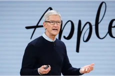 Tim Cook chính thức trở thành tỷ phú