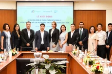 Ban lãnh đạo Vietcombank và lãnh đạo FPT IS tại lễ triển khai Hệ thống quản trị nhân sự tổng thể 