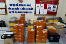 Các hộp xì gà còn nguyên seal của nhà sản xuất