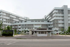 Ngày 6/12/2019, đấu giá cho thuê quyền khai thác tài sản công trình Bệnh viện chuyên khoa sản nhi Long An