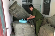 Số hàng không rõ nguồn gốc bị cơ quan chức năng bắt giữ
