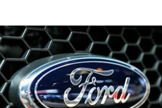 Ngày 3/12/2019, đấu giá xe ô tô FORD LASER GHIA tại tỉnh Quảng Trị