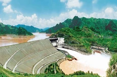 Dự án Nhà máy Thủy điện Hòa Bình mở rộng đang chậm tiến độ 2 năm so với yêu cầu trong Quy hoạch điện VII điều chỉnh (ảnh: Internet)