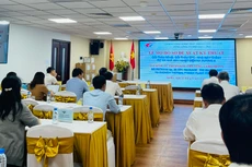 Ông Bùi Minh Tân, đại diện Tổng công ty Điện lực TKV thông tin về Dự án Nhà máy Nhiệt điện Na Dương II và Gói thầu số 28 - Gói thầu EPC Nhà máy chính 