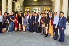 Đoàn công tác Việt Nam do Bộ trưởng Bộ Kế hoạch và Đầu tư Nguyễn Chí Dũng dẫn đầu thăm và làm việc tại Trung tâm Cách mạng công nghiệp 4.0 (C4IR) của Diễn đàn Kinh tế thế giới (WEF)