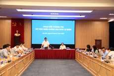 Ông Võ Quang Lâm - Phó Tổng giám đốc Tập đoàn Điện lực Việt Nam (EVN) trao đổi, làm rõ thông tin về việc điều chỉnh giá bán lẻ điện tăng 3% kể từ ngày 4/5/2023