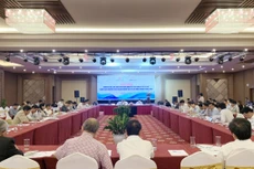 Các ý kiến tại Hội nghị cho thấy, còn nhiều khó khăn trong quá trình thực thi, hiện thực hóa các chính sách hỗ trợ đầu tư vào nông nghiệp, nông thôn. Ảnh: Mai Phương