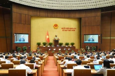 Quốc hội nghe trình bày Báo cáo giải trình, tiếp thu, chỉnh lý dự thảo Luật Công nghiệp công nghệ số