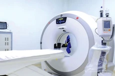 Tại Gói thầu số 32 thuộc Dự án Mua sắm trang thiết bị y tế Bệnh viện Đa khoa Bạc Liêu, hệ thống CT Scanner 128 lát cắt nhà thầu trúng thầu cung cấp có đơn giá 39,83 tỷ đồng. Ảnh minh họa: Trọng Nghĩa