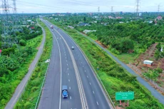 Bộ Xây dựng đề xuất thực hiện theo phương án mở rộng cao tốc Bắc - Nam phía Đông đoạn Hà Nội - TP.HCM lên 6 làn xe. Ảnh minh họa: Lê Tiên